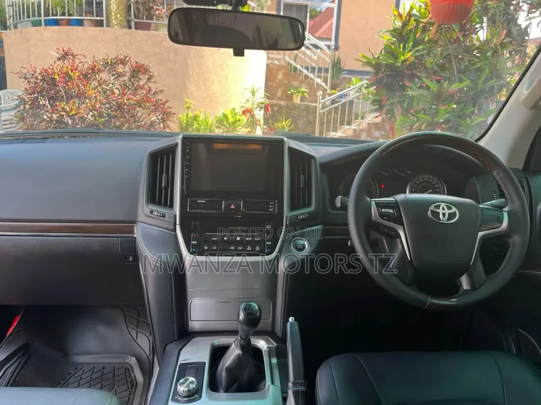Toyota Land Cruiser 2019 Black