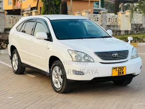 Toyota Harrier 2006 White