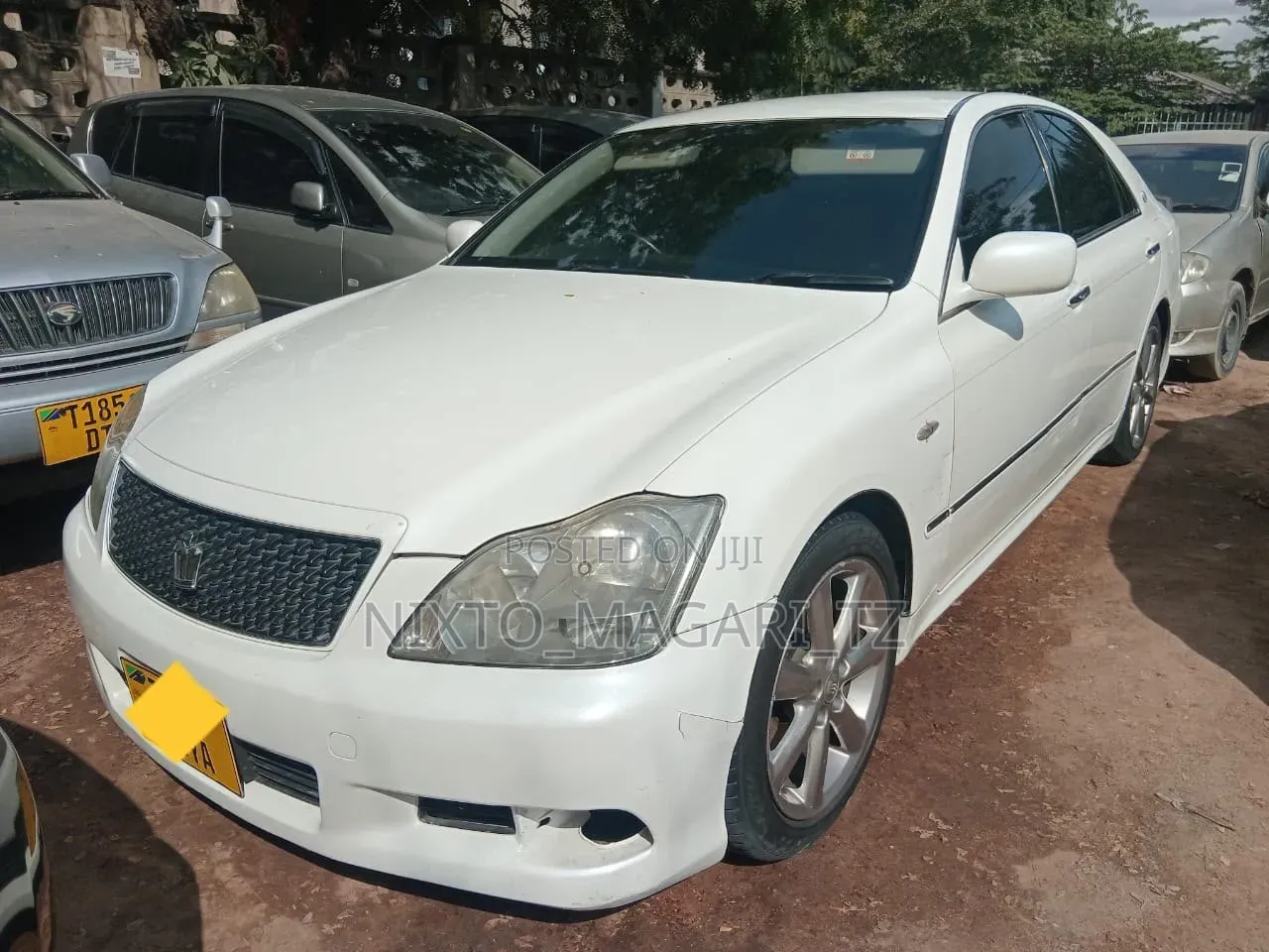 Toyota Crown 2006 White
