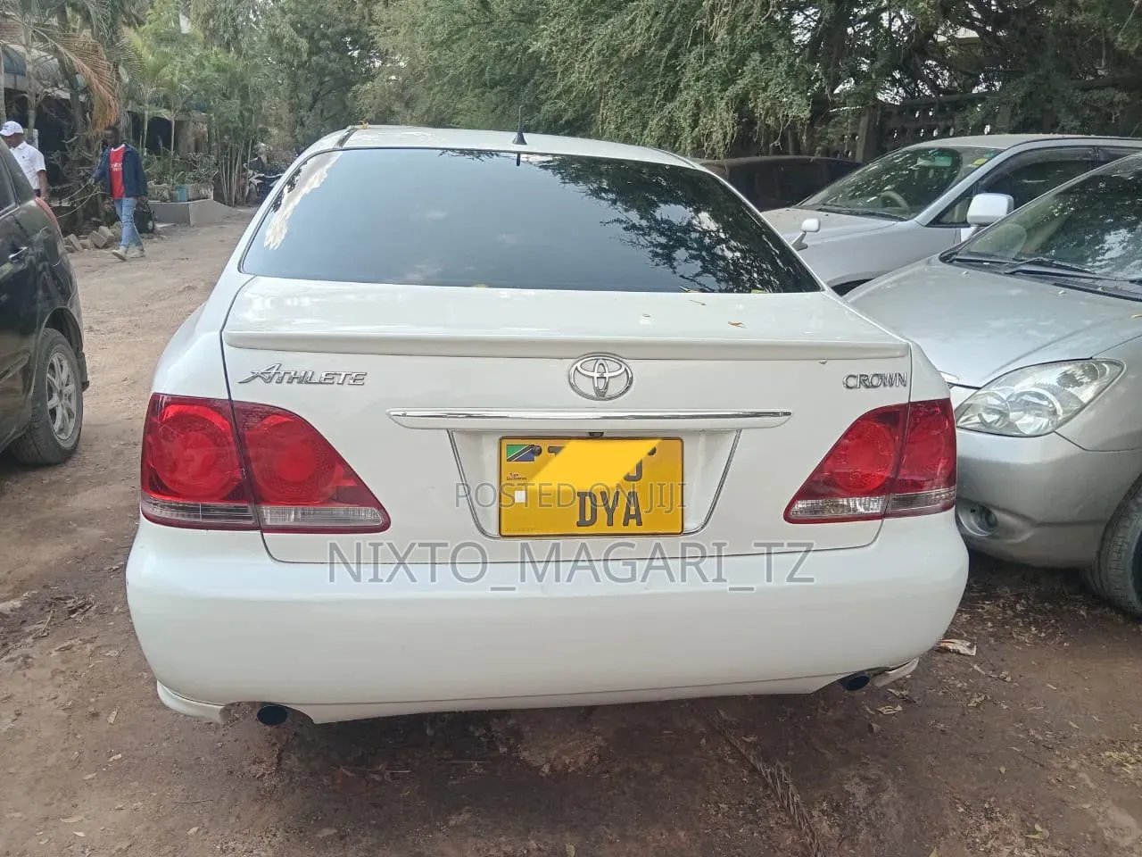Toyota Crown 2006 White