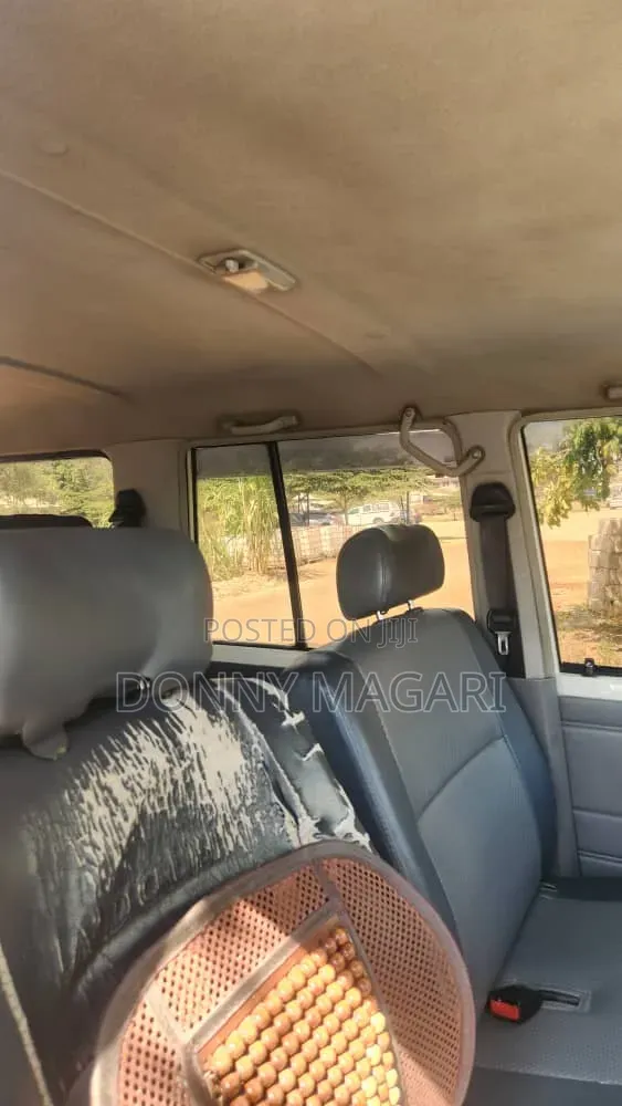 Toyota Land Cruiser 2019 White