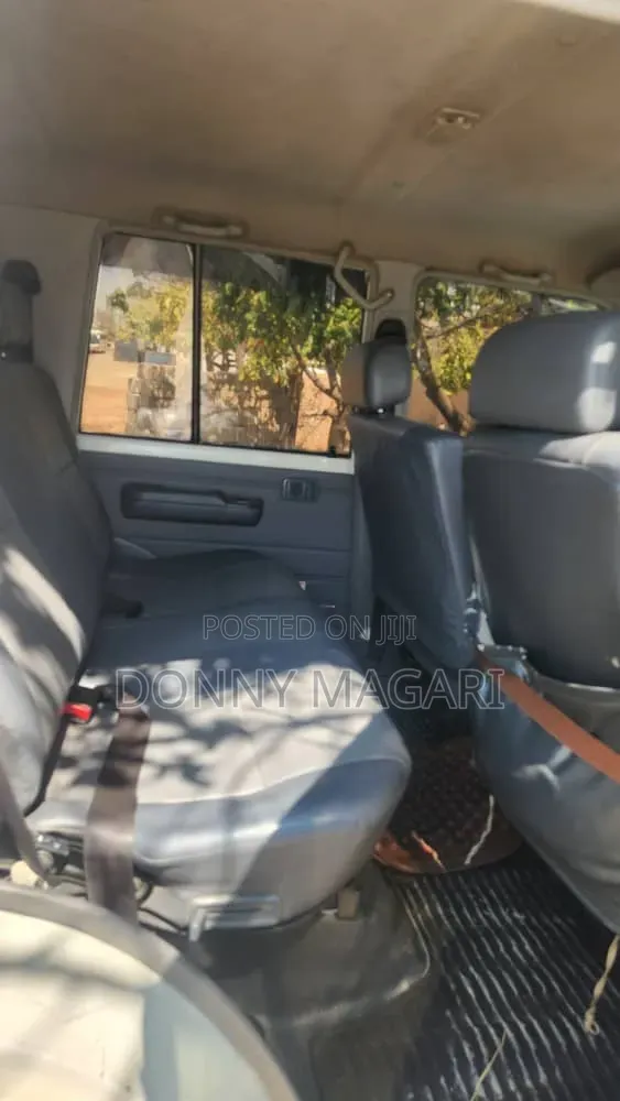 Toyota Land Cruiser 2019 White