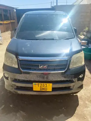 Toyota Noah 2.0 FWD (8 Seater) 2005 Black