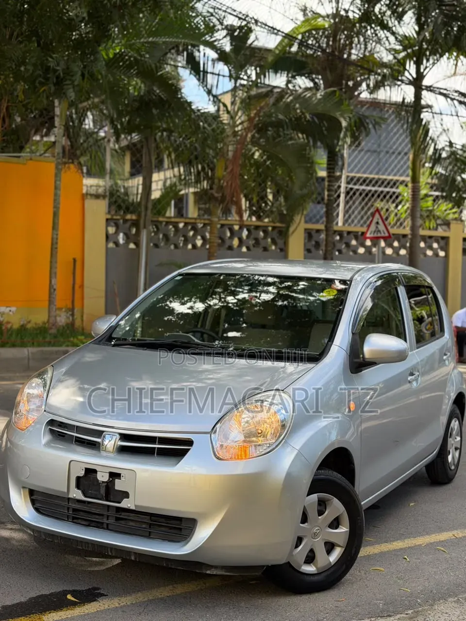 Toyota Passo 2012 Silver