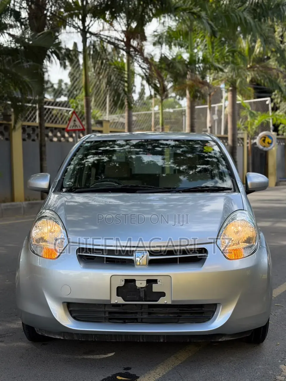 Toyota Passo 2012 Silver