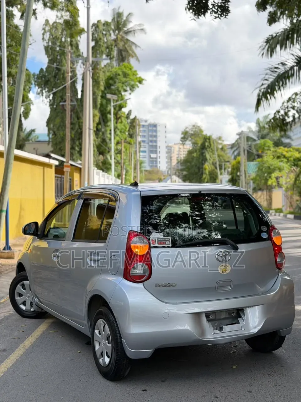 Toyota Passo 2012 Silver