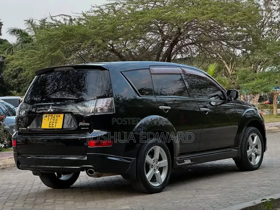 Mitsubishi Outlander 2008 Black