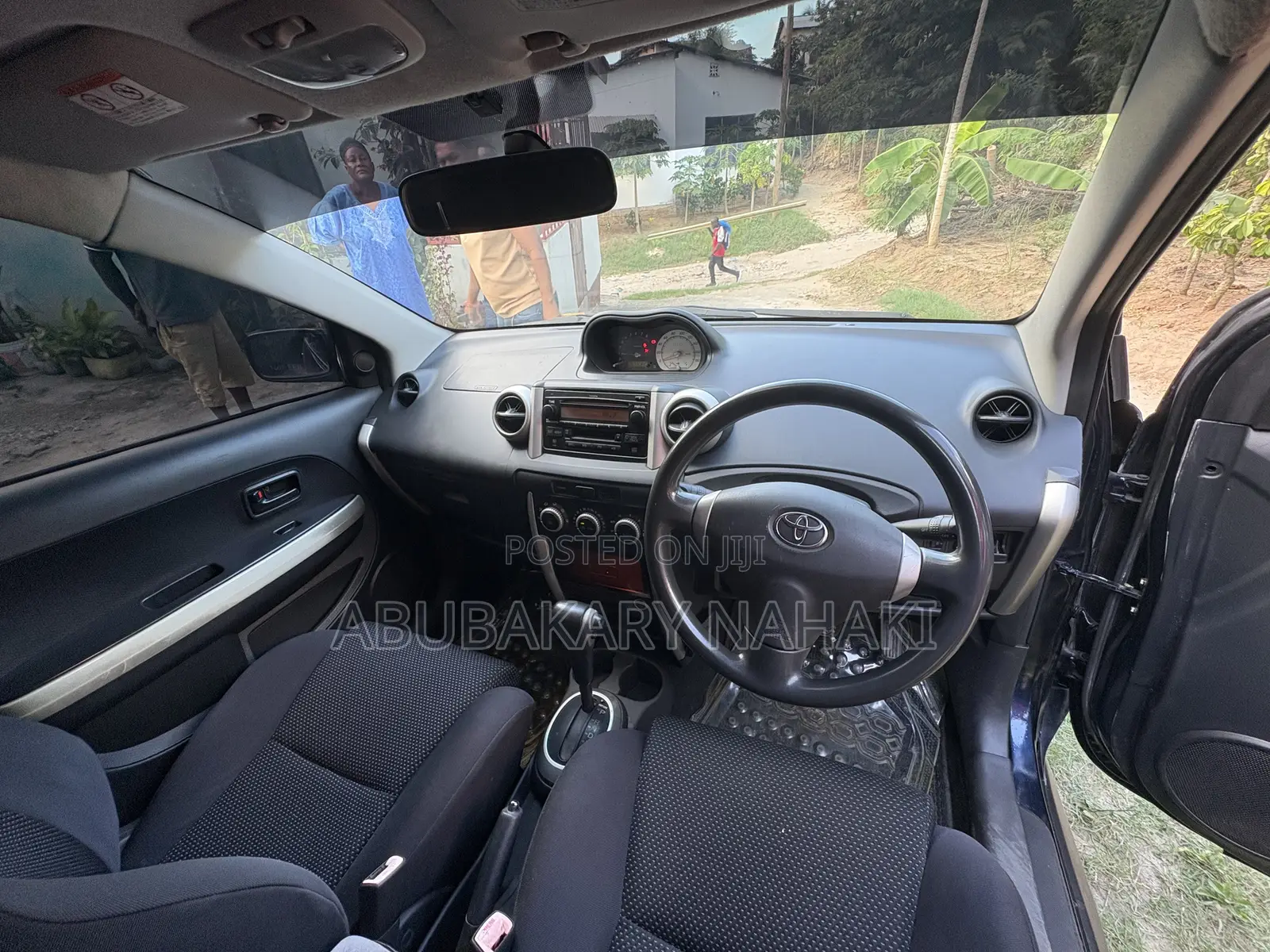 Toyota IST 2004 Blue
