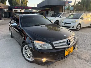 Mercedes-Benz C200 2008 Black