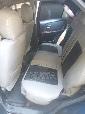 Car 2010 Black