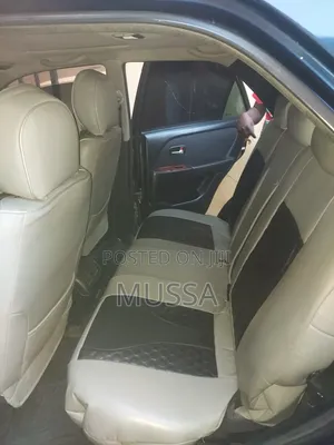 Car 2010 Black