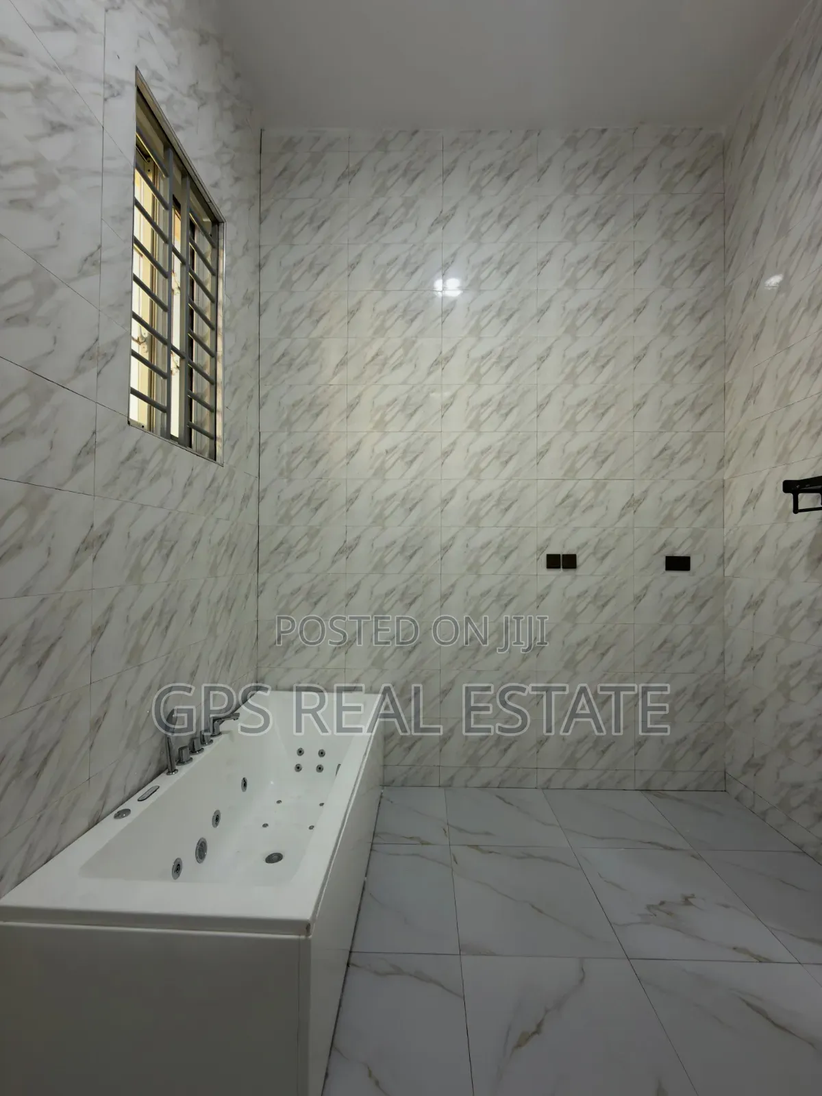 8bdrm House in Goba Center, Kinondoni for sale