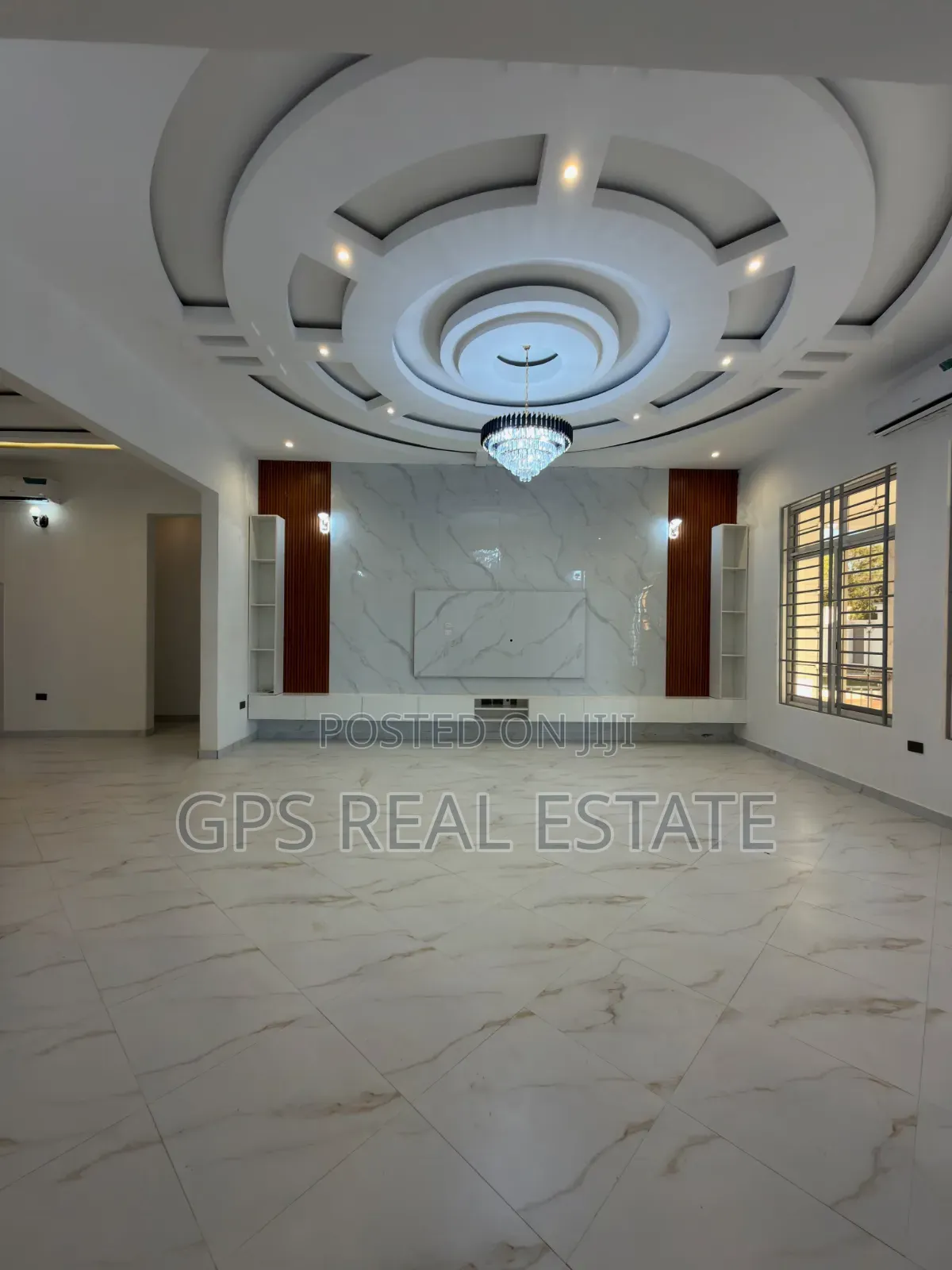 8bdrm House in Goba Center, Kinondoni for sale