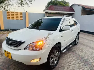 Toyota Harrier 2006 White