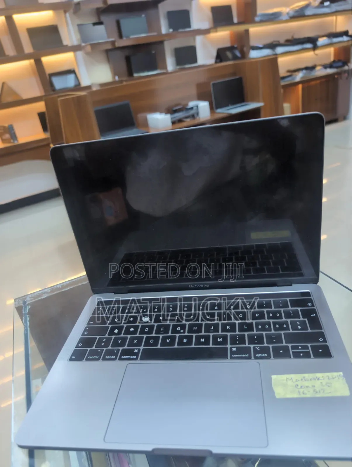 Laptop Apple MacBook 2019 16GB Intel Core i5 SSD 512GB
