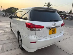 Toyota Wish 2011 White