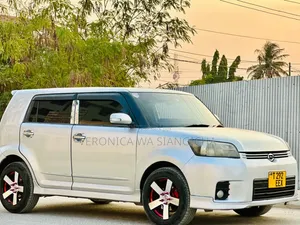 Toyota Corolla Rumion 2008 White