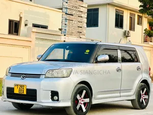 Toyota Corolla Rumion 2008 White