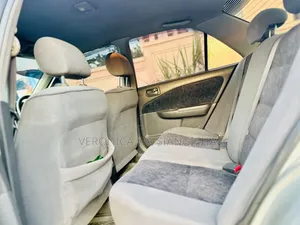 Toyota Carina 2001