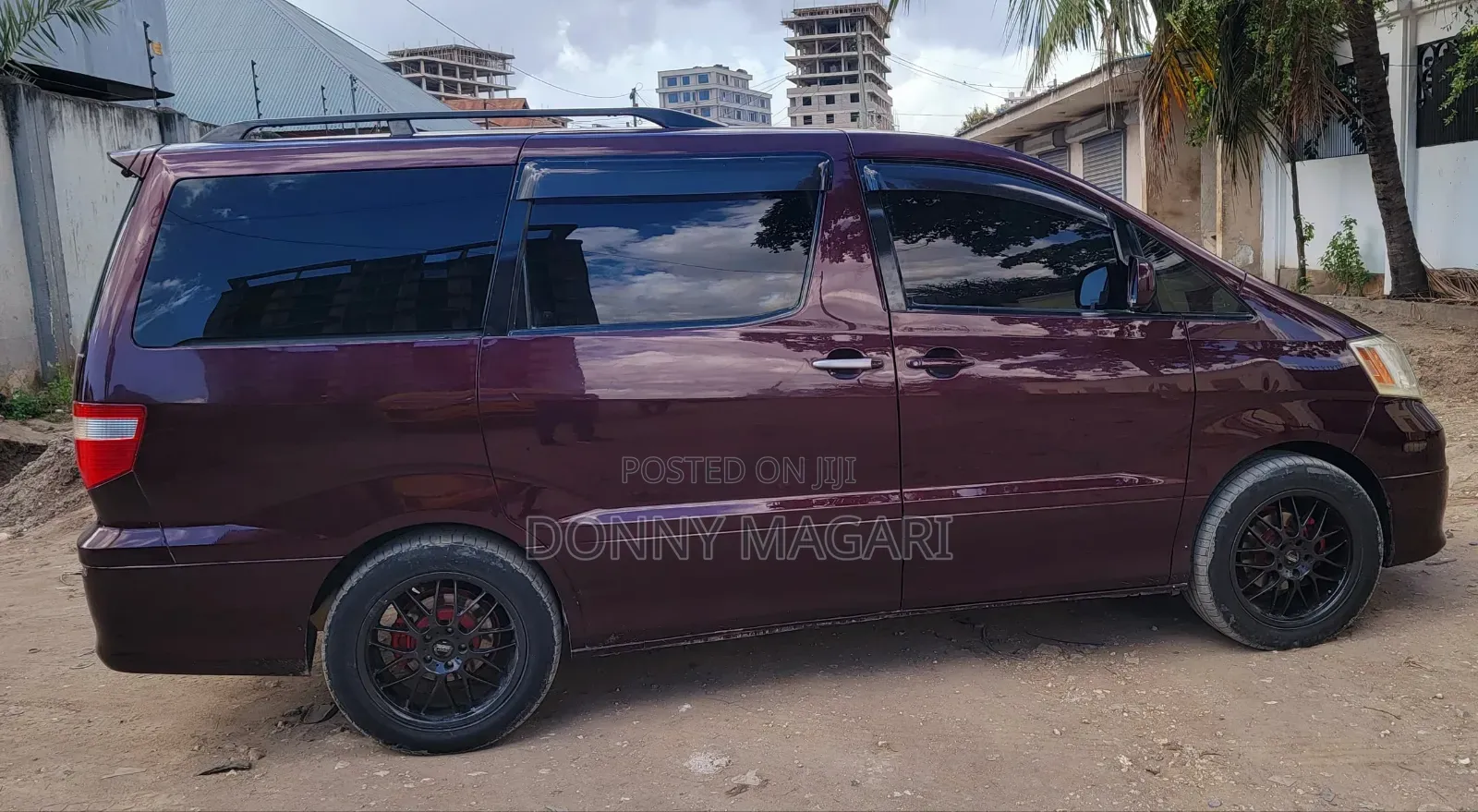 Toyota Alphard 2005 Maroon