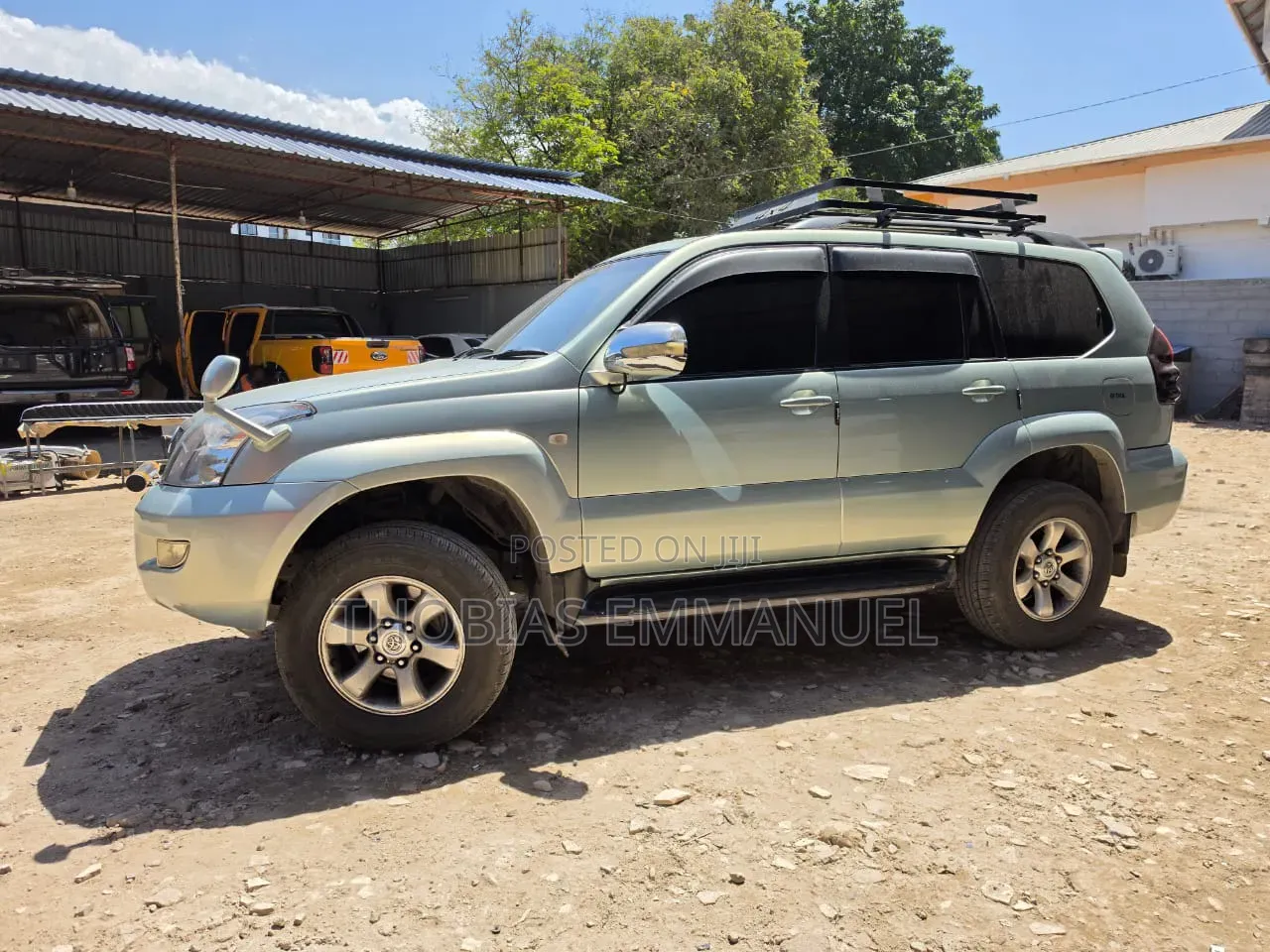 Toyota Land Cruiser Prado 2005 Beige