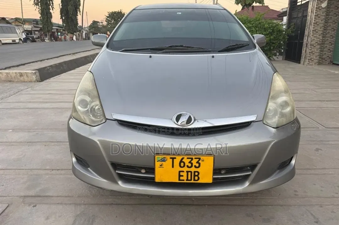 Toyota Wish 2007 Gray