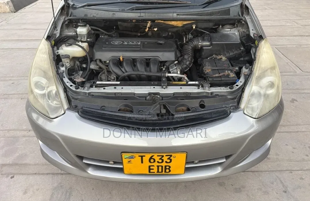 Toyota Wish 2007 Gray