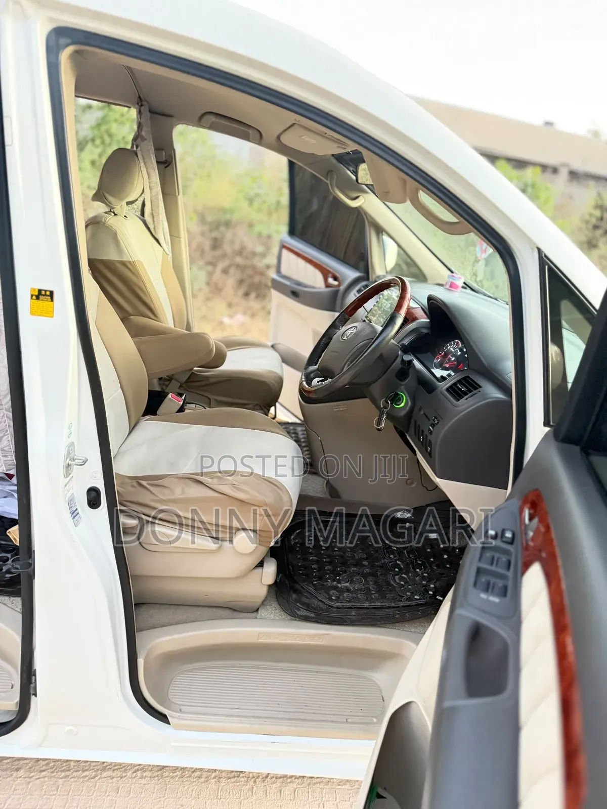Toyota Alphard 2005 White