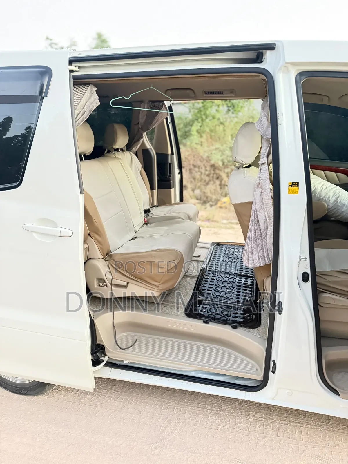 Toyota Alphard 2005 White