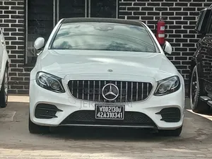 Mercedes-Benz E200 2017 White