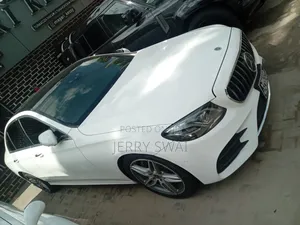 Mercedes-Benz E200 2017 White