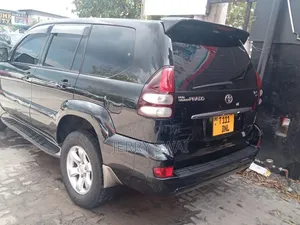 Toyota Land Cruiser Prado 2006 Black
