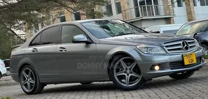 Mercedes-Benz C-Class 2009 Gray