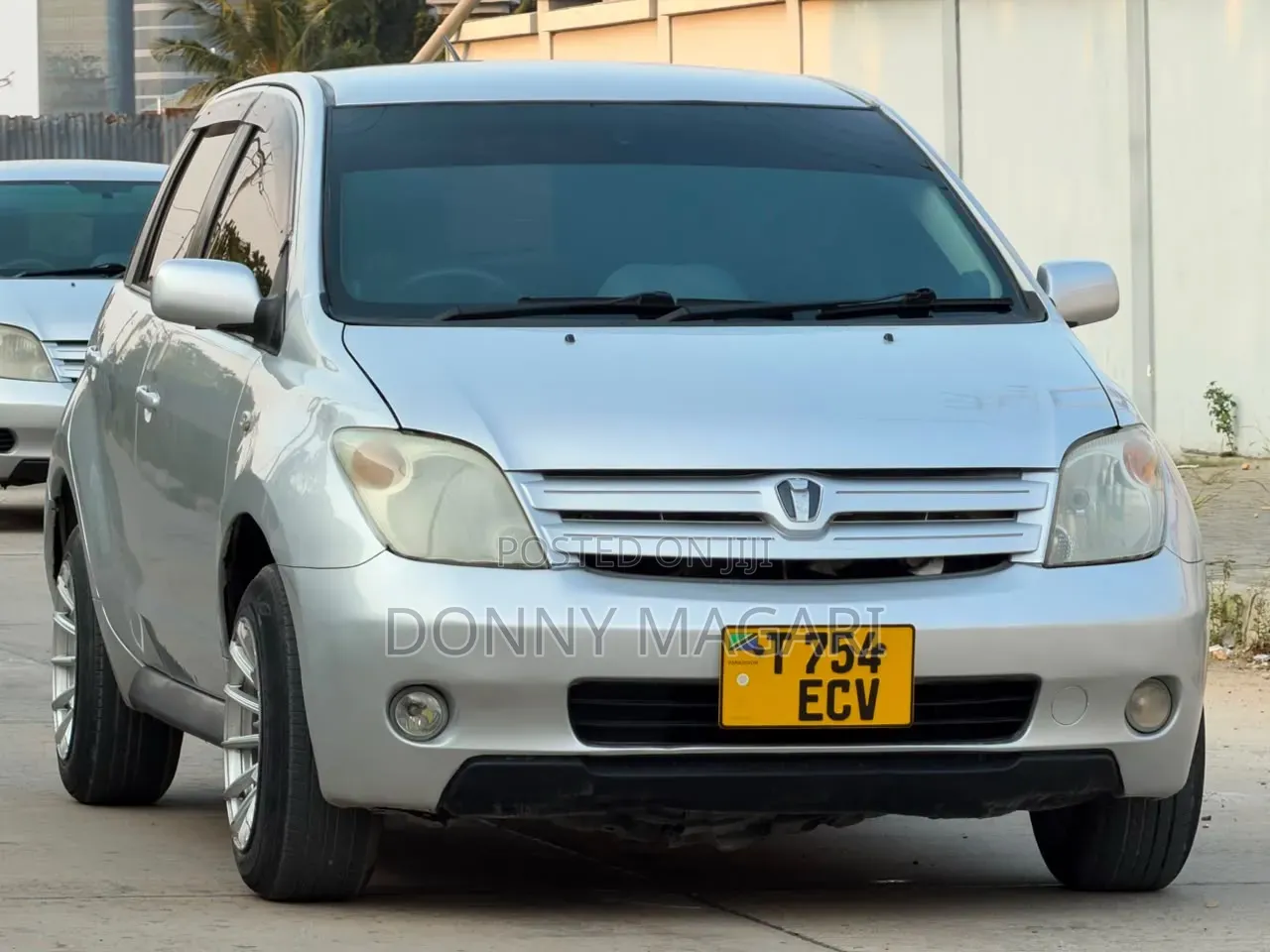 Toyota IST 2003 Silver