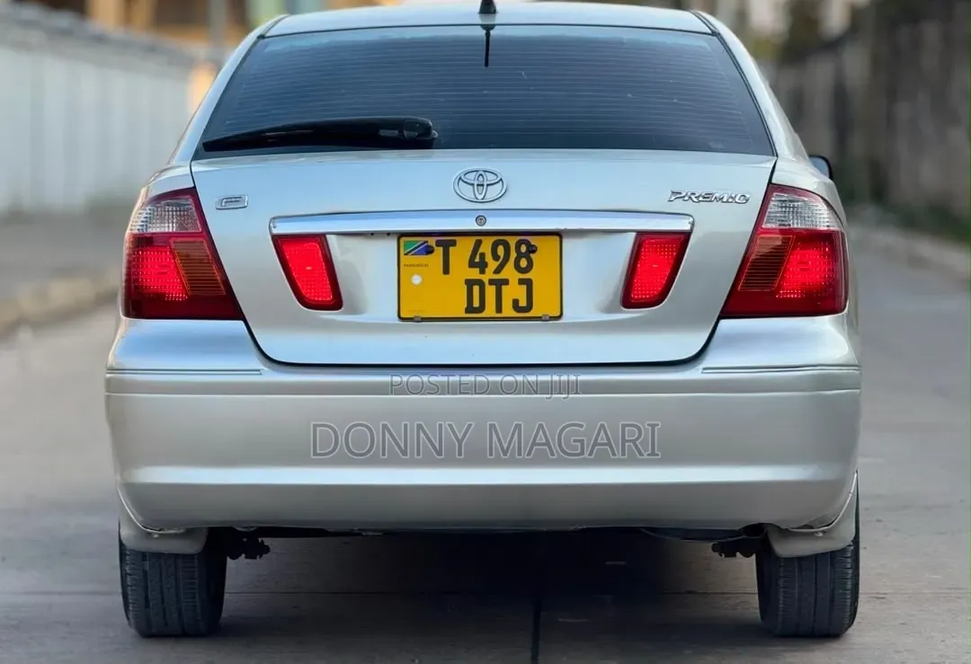 Toyota Premio 2004 Silver