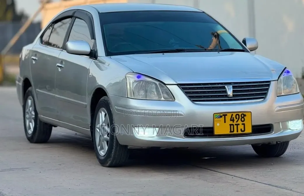 Toyota Premio 2004 Silver