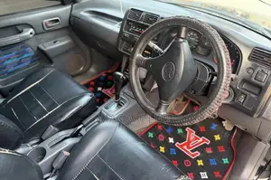 Toyota RAV4 Base FWD 1999 Black